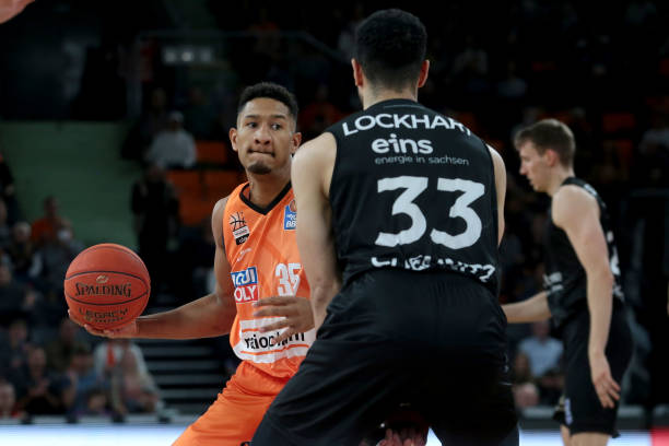 中国男足的 中国男足的