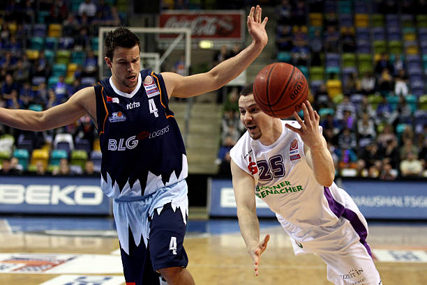 底打懵了太 底打懵了太