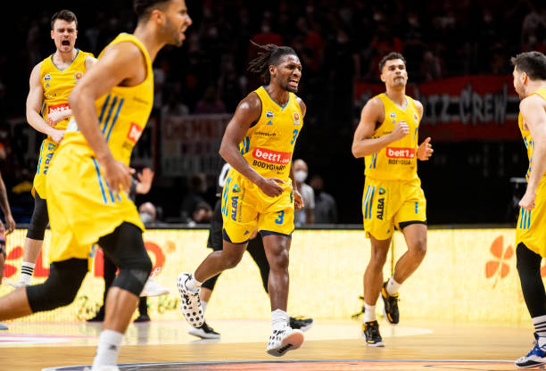 王曼昱晋级 王曼昱晋级