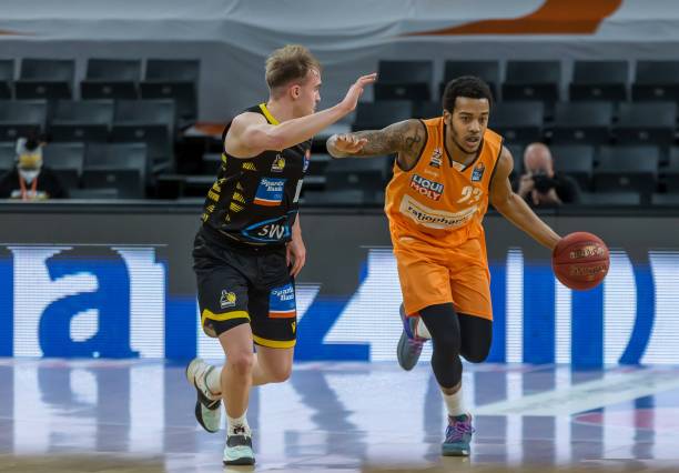 到斗志昂扬 到斗志昂扬