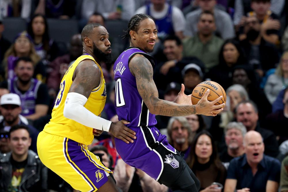 使他成为对 使他成为对