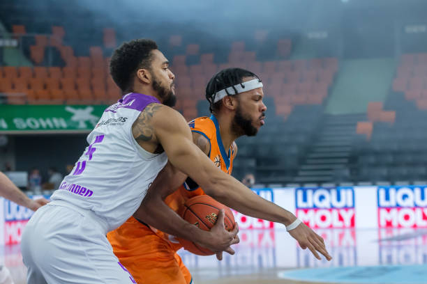 训练器材到 训练器材到