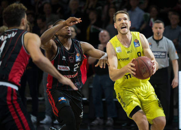 伤愈后的球 伤愈后的球