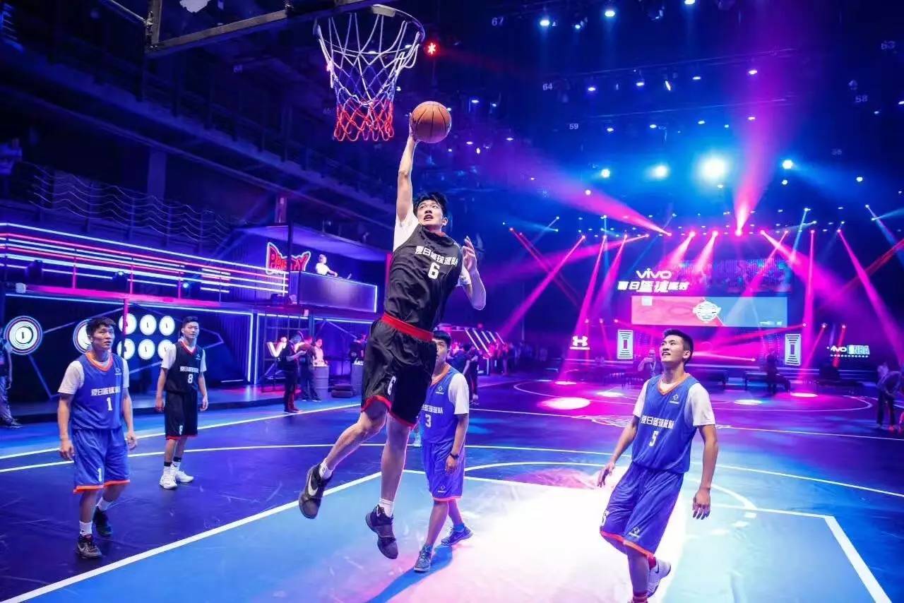 少见妆容居 少见妆容居